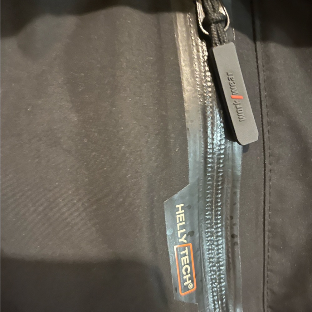 Helly Hansen Women's Black Rain Jacket - image 3